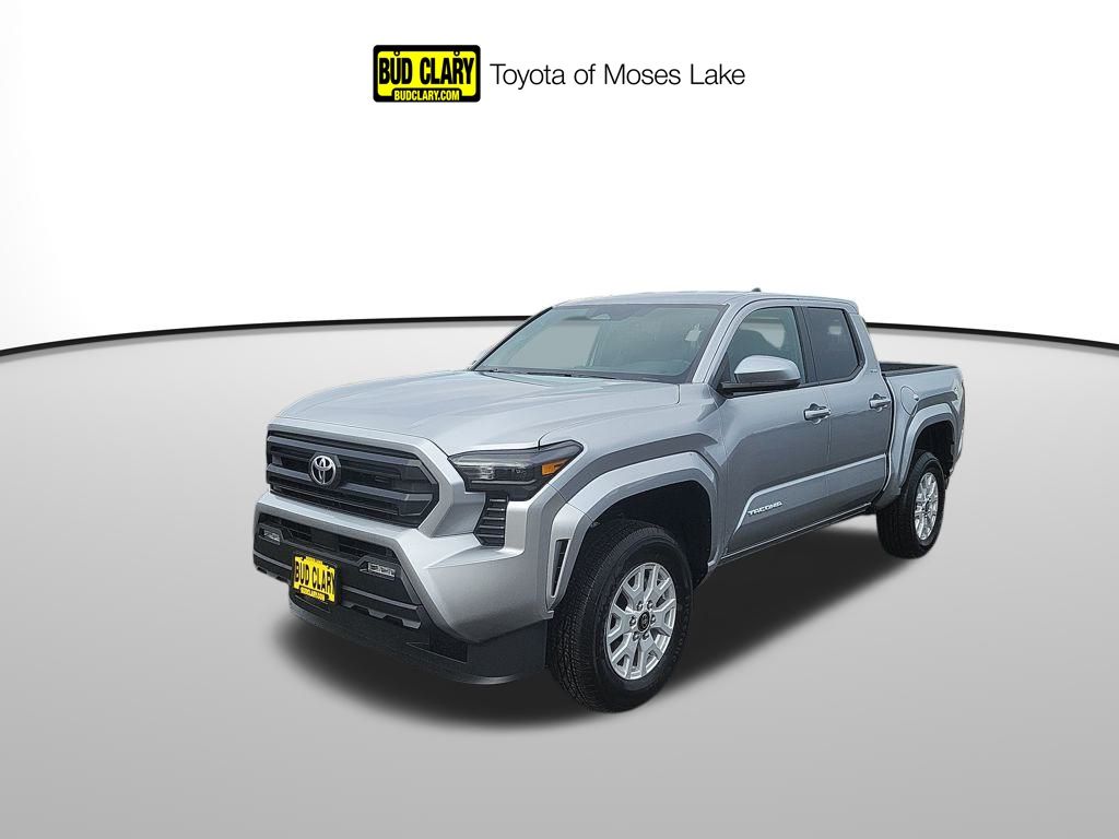 2025 Toyota Tacoma SR5's photo