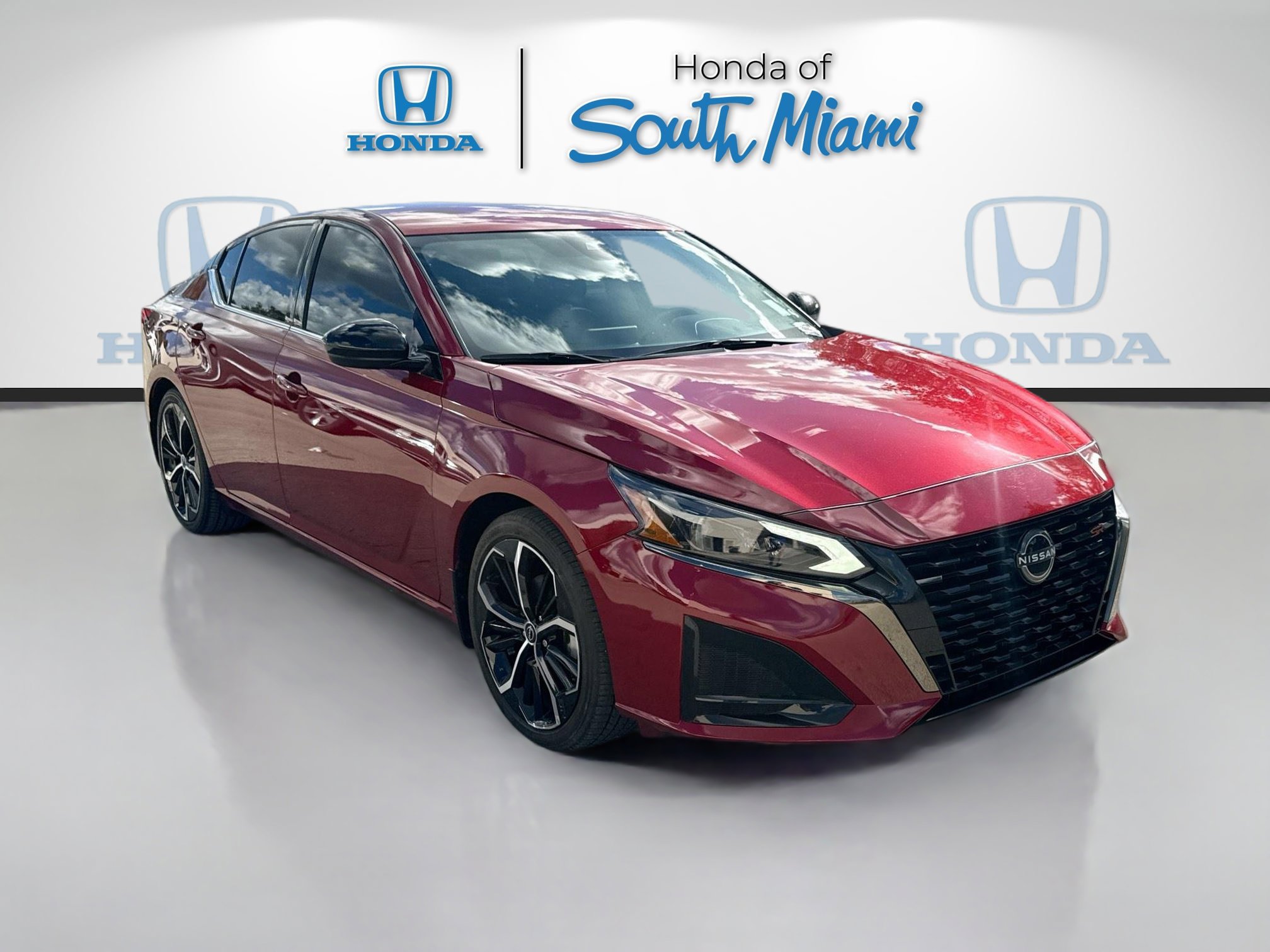 2024 Nissan Altima SR