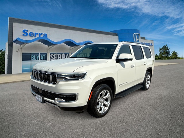 2022 Jeep Wagoneer Series II's photo