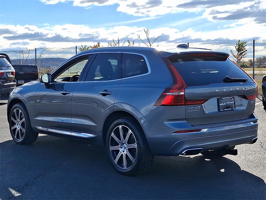 2021 Volvo XC60 T5 Inscription photo 3