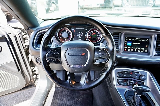 2022 Dodge Challenger GT photo 17