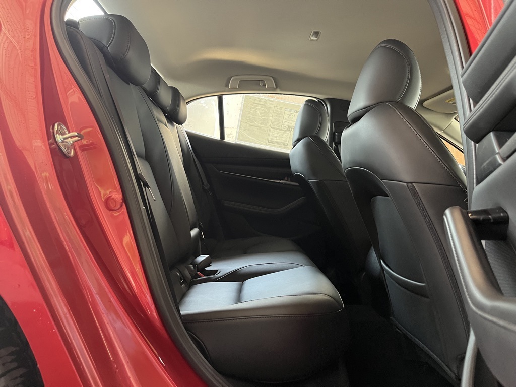 2025 Mazda Mazda3 2.5 Select Sport Base photo 16