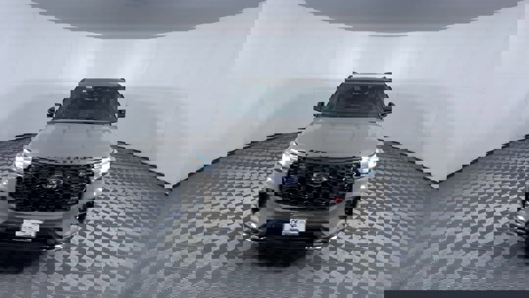 2026 Ford Explorer ST photo 3