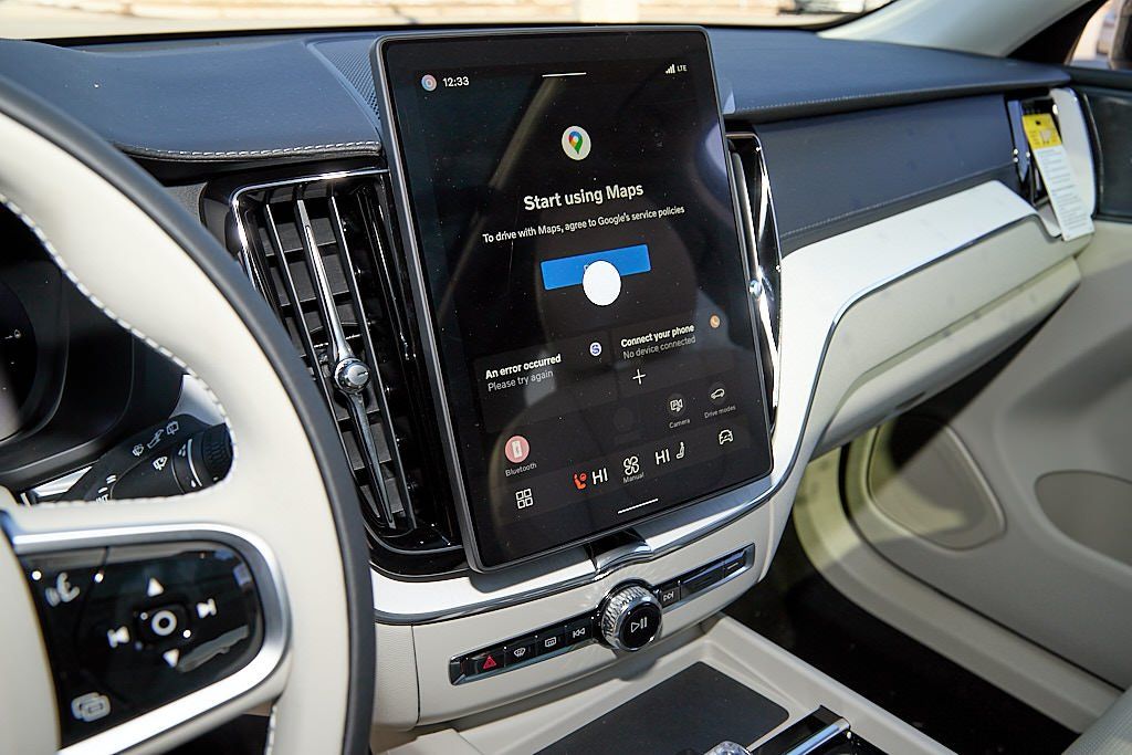 2026 VOLVO XC60 - Image 14