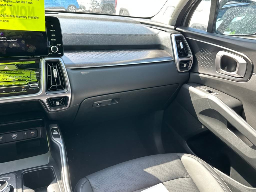 2023 Kia Sorento Hybrid EX photo 8