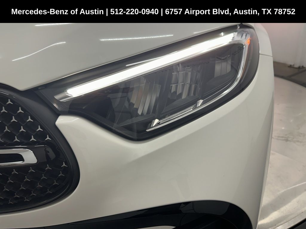 2026 Mercedes Benz GLC 350e 4MATIC photo 24