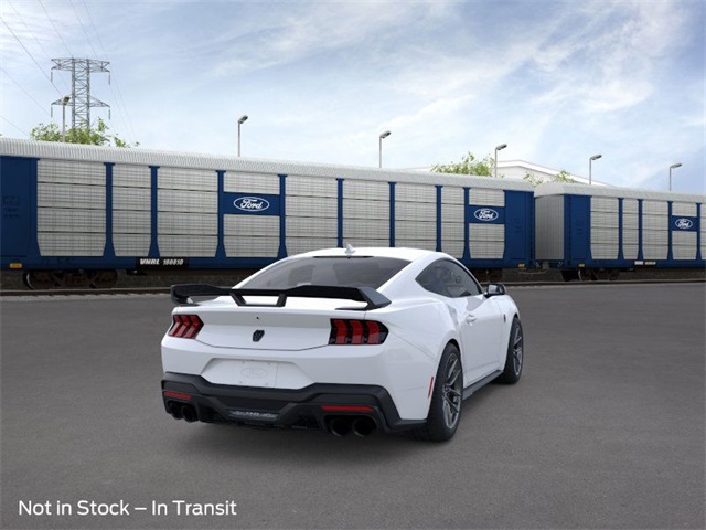 2025 Ford Mustang Dark Horse