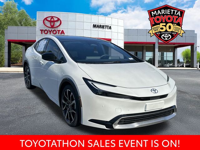 2026 Toyota Prius XSE's photo