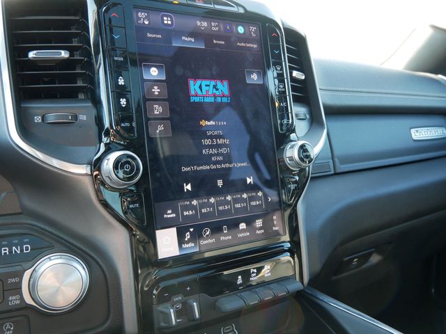 2025 Ram 1500 Laramie photo 18