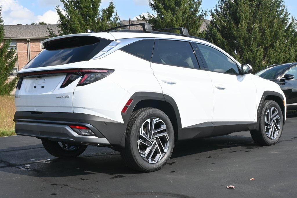 2025 Hyundai Tucson Hybrid Limited photo 3