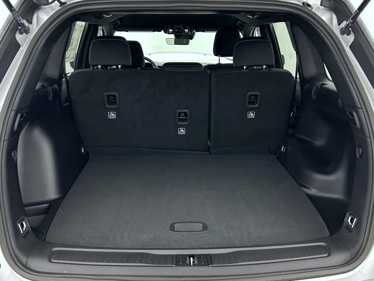 2025 Jeep Grand Cherokee Laredo photo 20