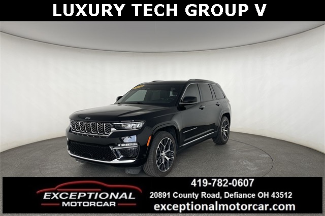 2023 Jeep Grand Cherokee Summit Reserve's photo