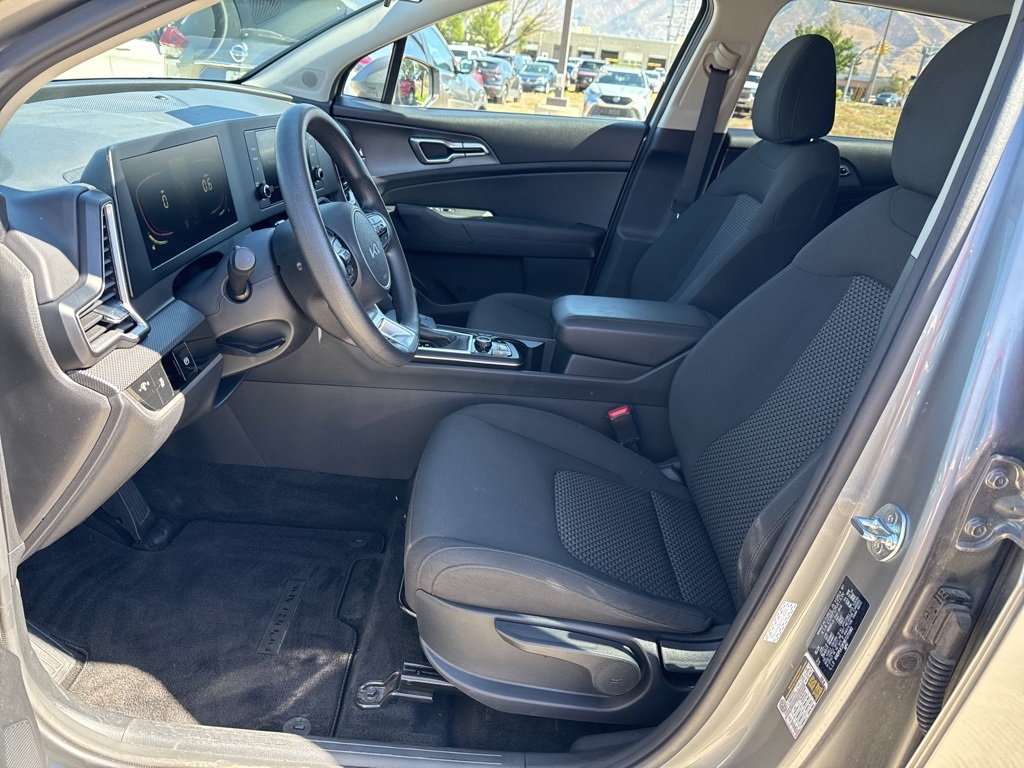 2024 Kia Sportage LX photo 15