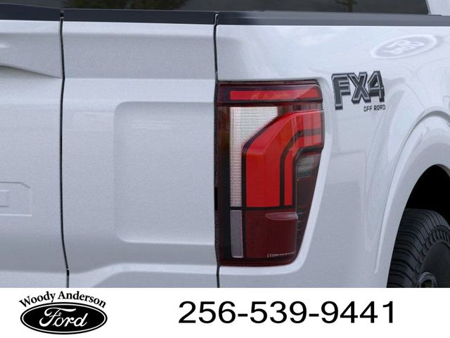 2025 Ford F-150 Platinum photo 18