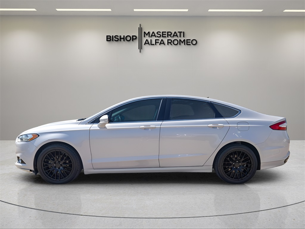 2015 Ford Fusion SE photo 4
