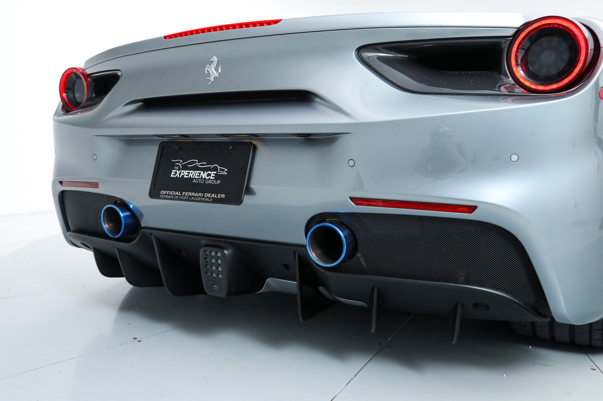 2017 Ferrari 488 Spider photo 19