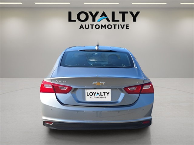 2024 Chevrolet Malibu 1LT photo 4