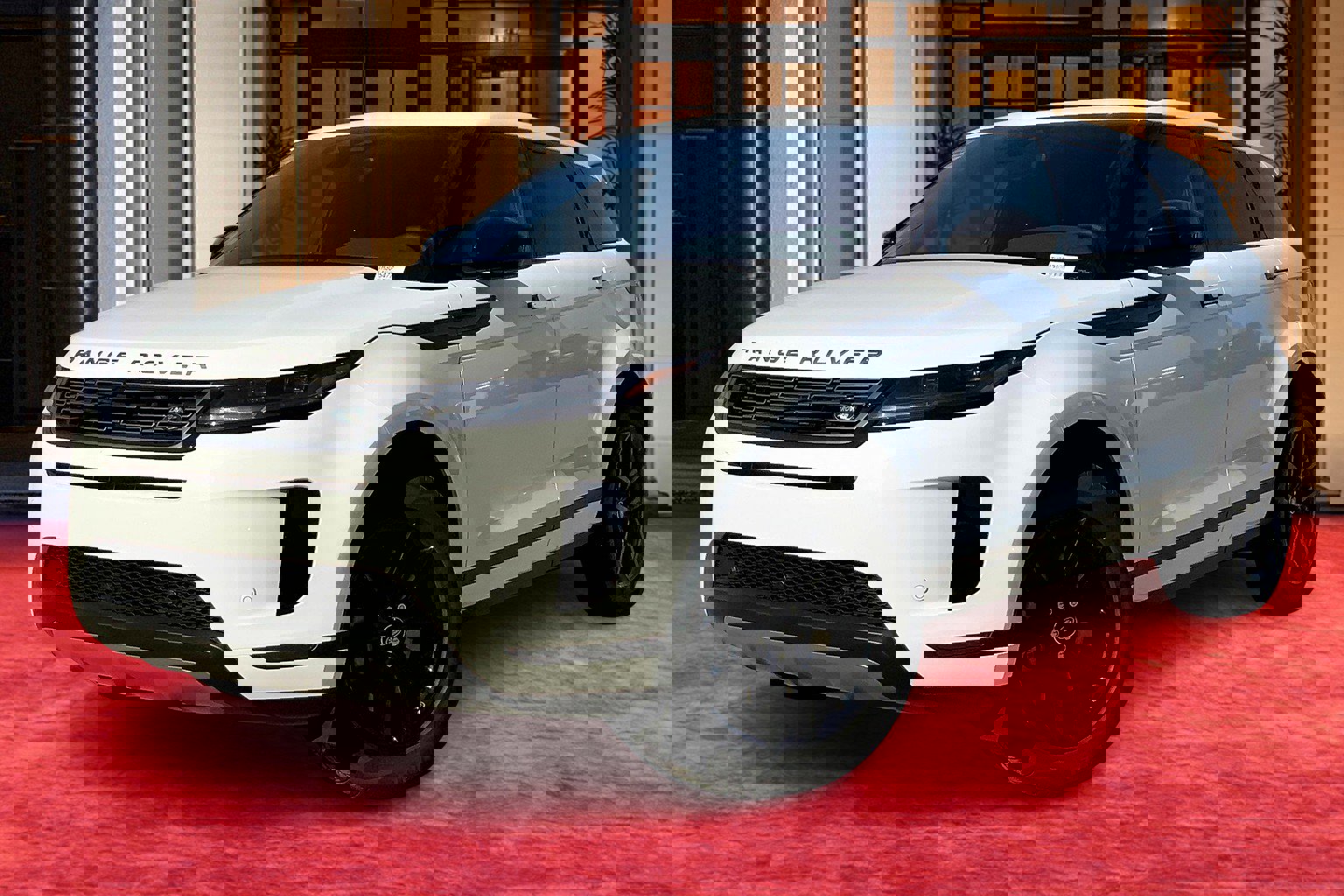 2026 Land Rover Range Rover Evoque S's photo