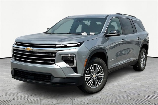 2026 Chevrolet Traverse L photo 3