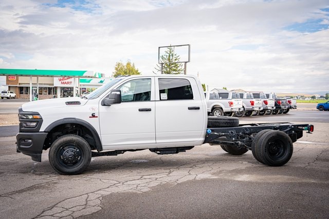2025 Ram 3500 Tradesman photo 10