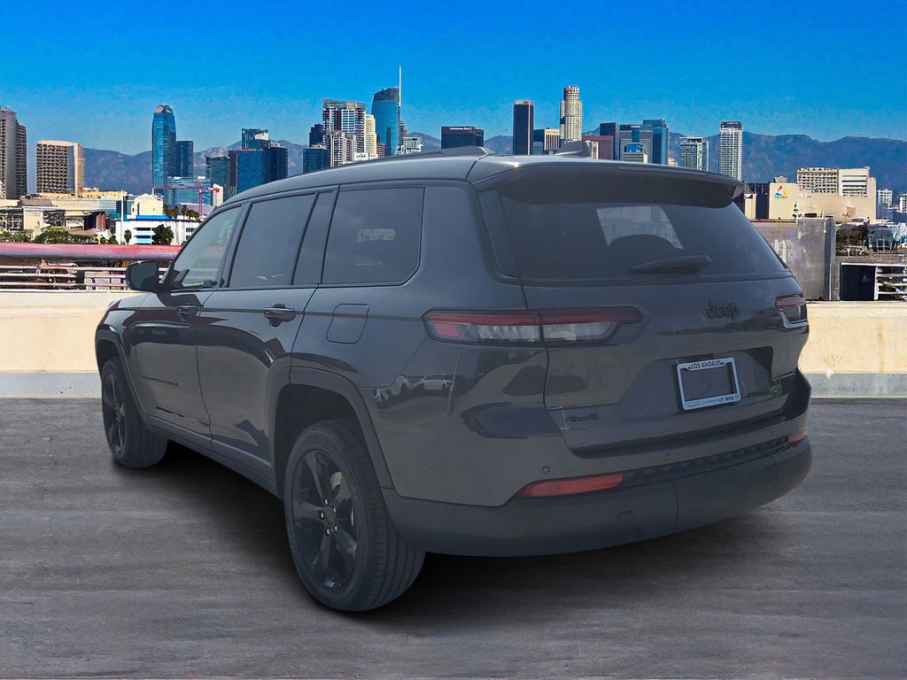 2025 Jeep Grand Cherokee Altitude X photo 3