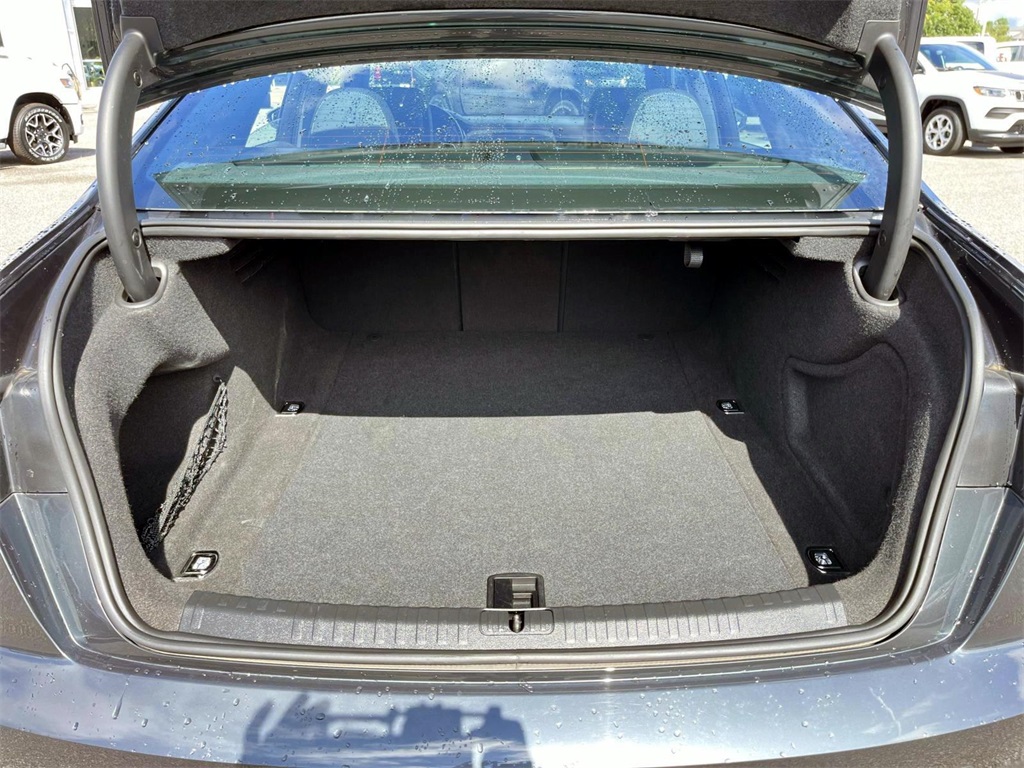 2024 Audi A6 Quattro Premium Plus photo 8