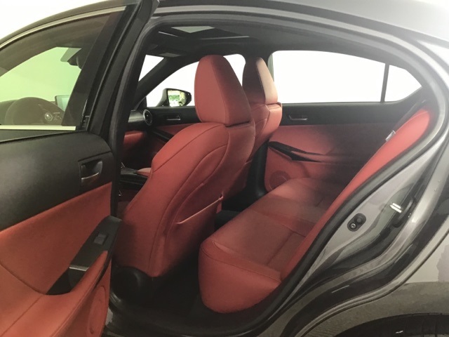 2023 Lexus IS 350 F SPORT photo 20