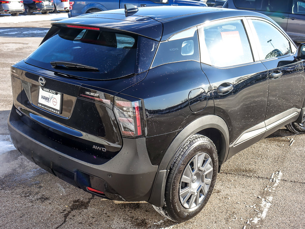 2025 NISSAN KICKS MPV - Image 5