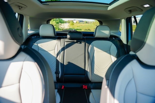 2025 Volkswagen Tiguan SE photo 39