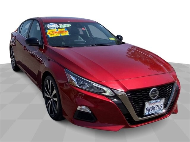 2020 Nissan Altima SR FWD