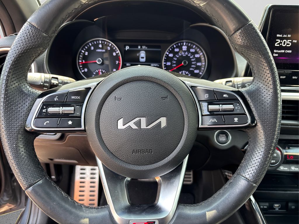 2023 Kia Forte GT-Line photo 23