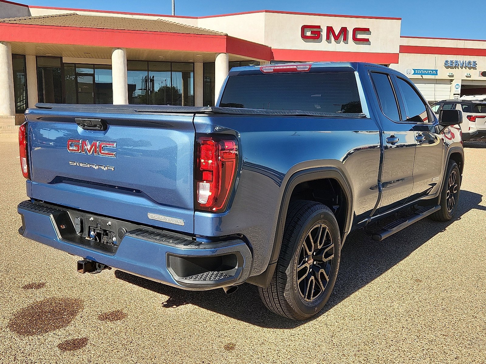 2024 Gmc Sierra 1500 Elevation photo 4