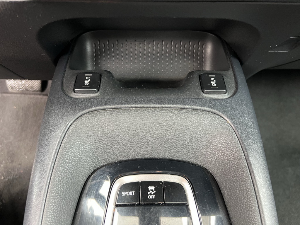 2021 Toyota Corolla XSE photo 20