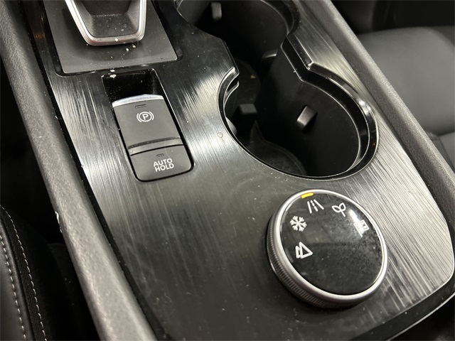 2023 Nissan Rogue SV photo 15