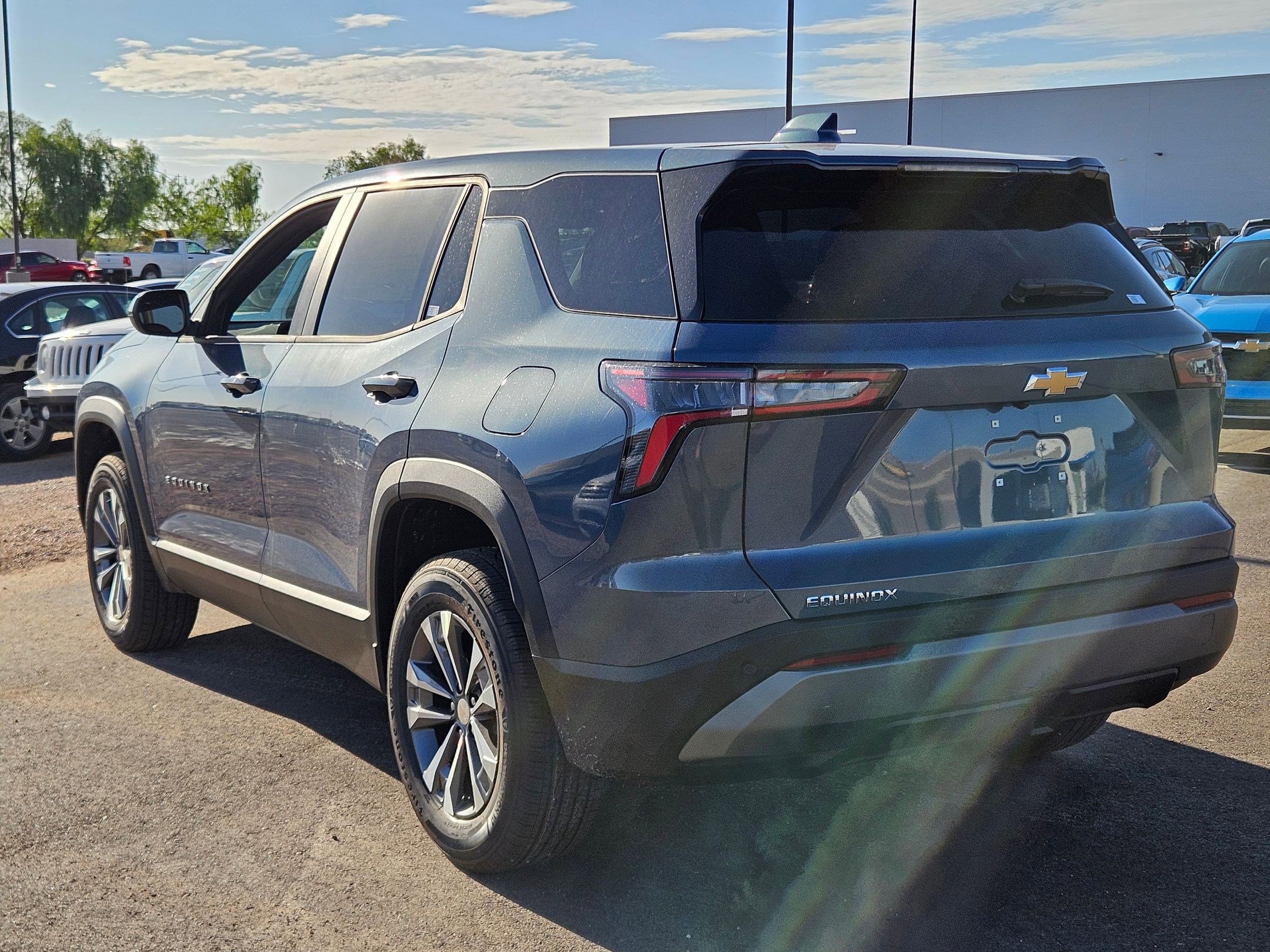 2026 Chevrolet Equinox LT photo 3
