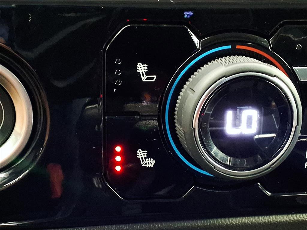 2022 Chevrolet Silverado 1500 LT photo 4