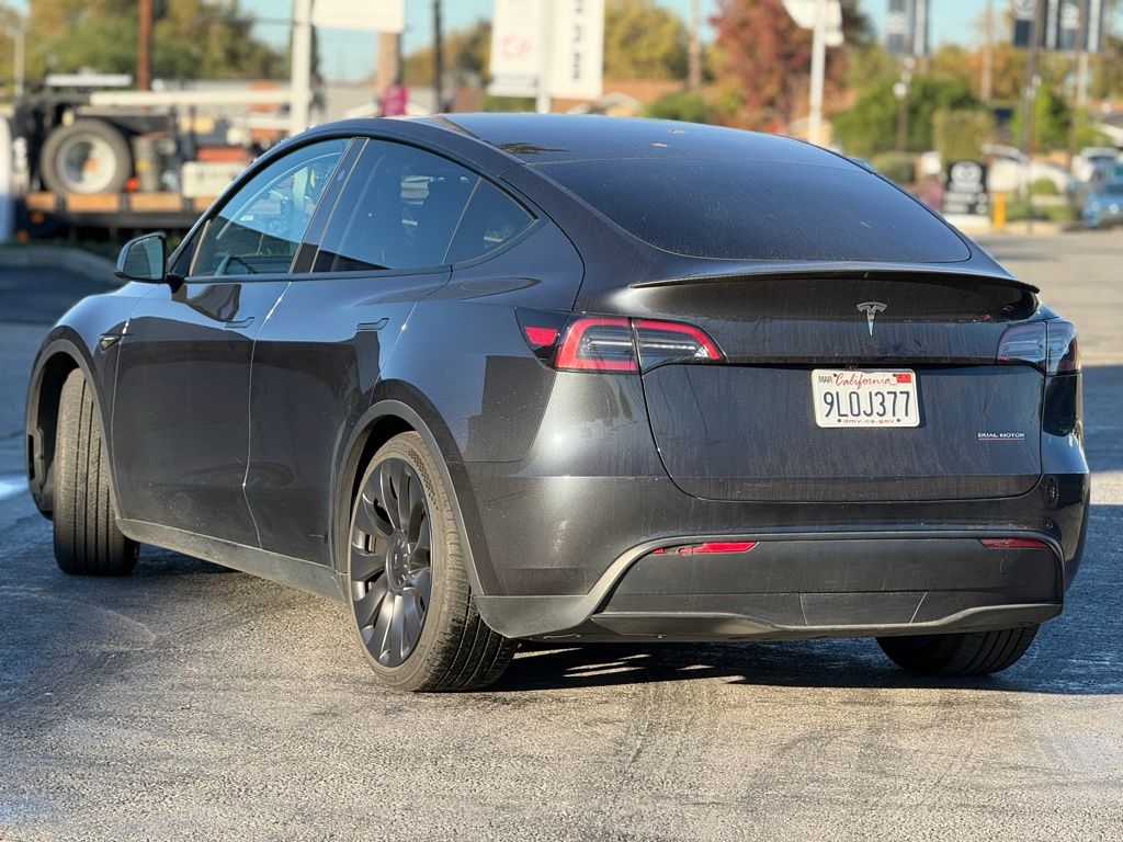 Used 2024 Tesla Model Y Performance with VIN 7SAYGDEF4RF049092 for sale in Kansas City