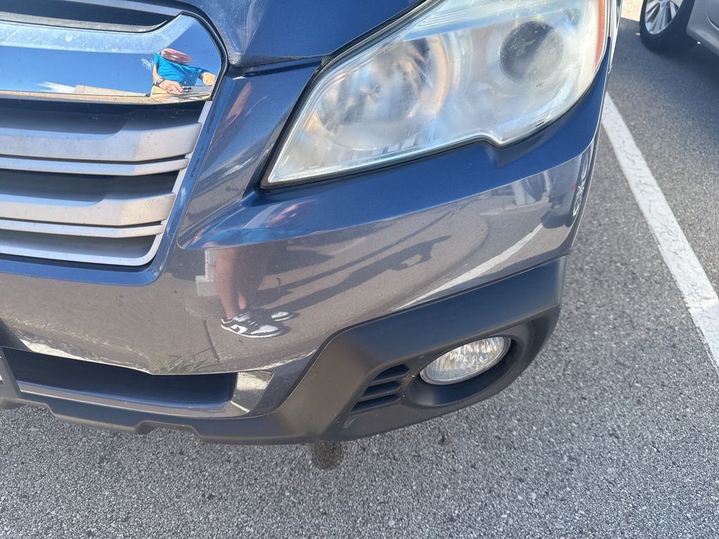 2013 Subaru Outback 2.5i Premium photo 4