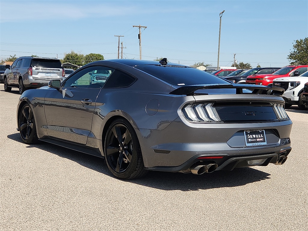 2022 Ford Mustang GT Premium photo 3