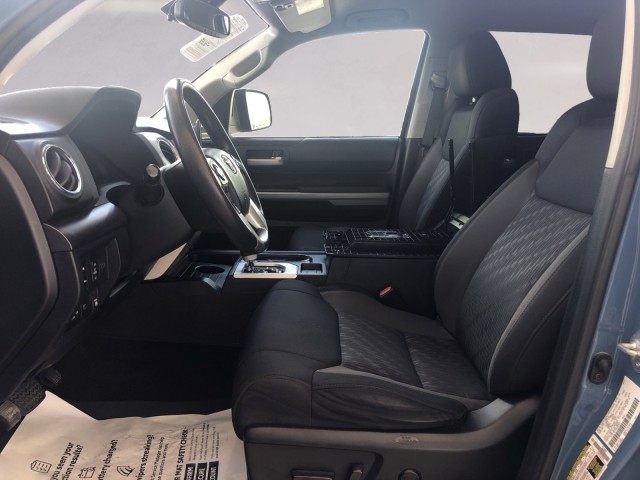 2021 Toyota Tundra SR5 CrewMax photo 7