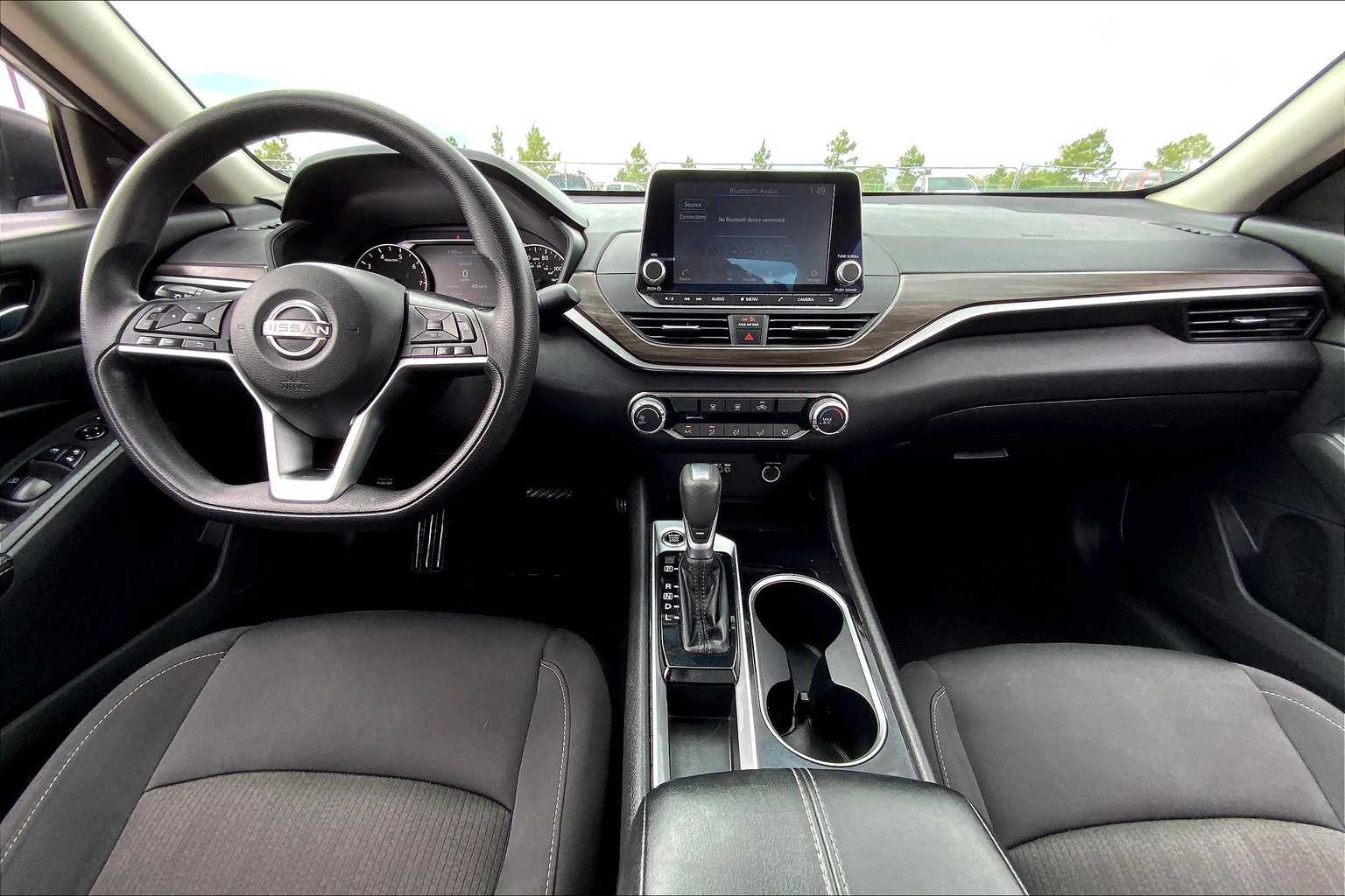 2024 Nissan Altima 2.5 SV photo 14