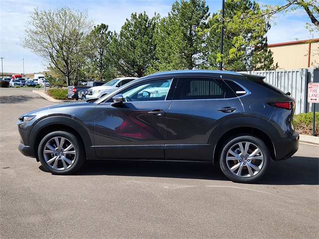 2024 Mazda CX-30 2.5 S Premium photo 2