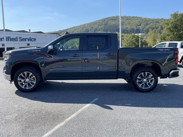 2026 Chevrolet Silverado 1500 LT photo 3