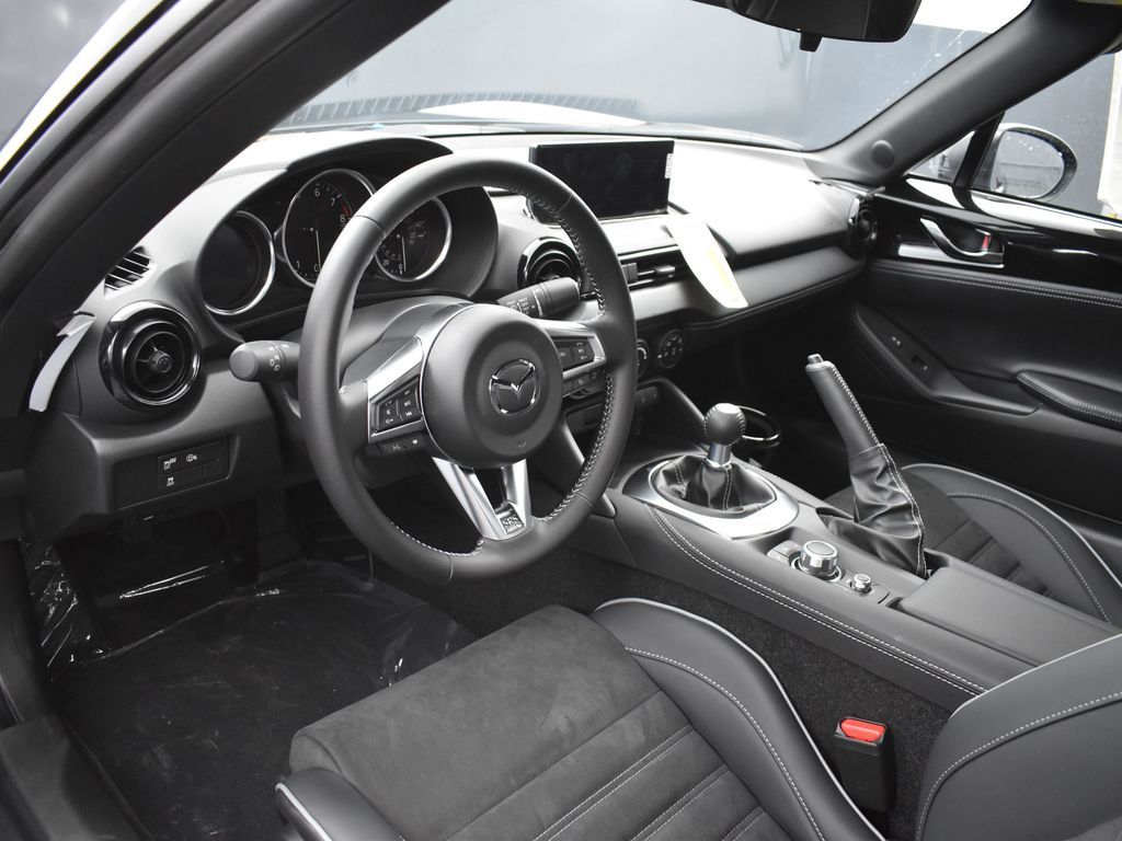 2025 Mazda MX-5 Miata Miata photo 10