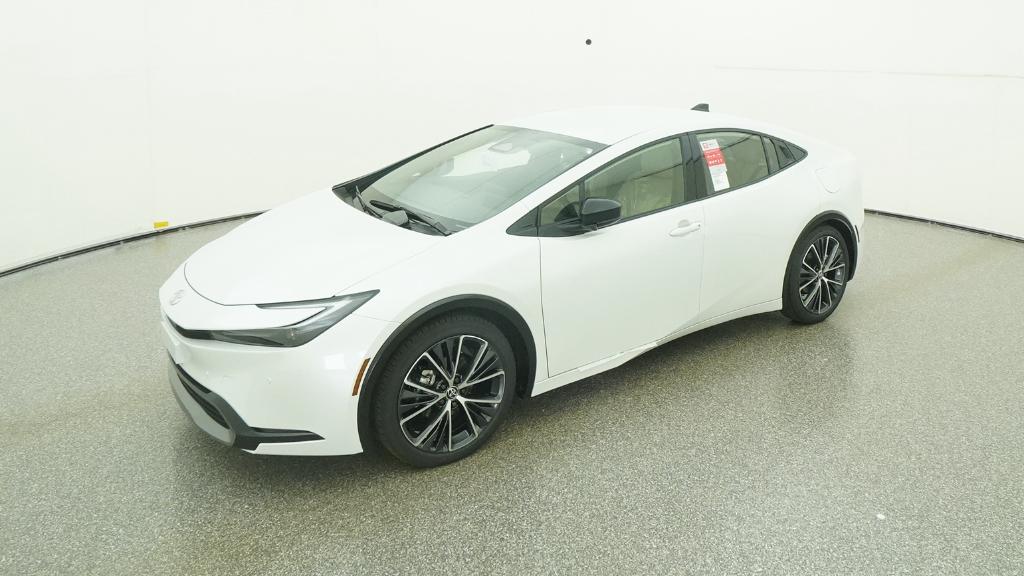 2026 Toyota Prius XLE's photo