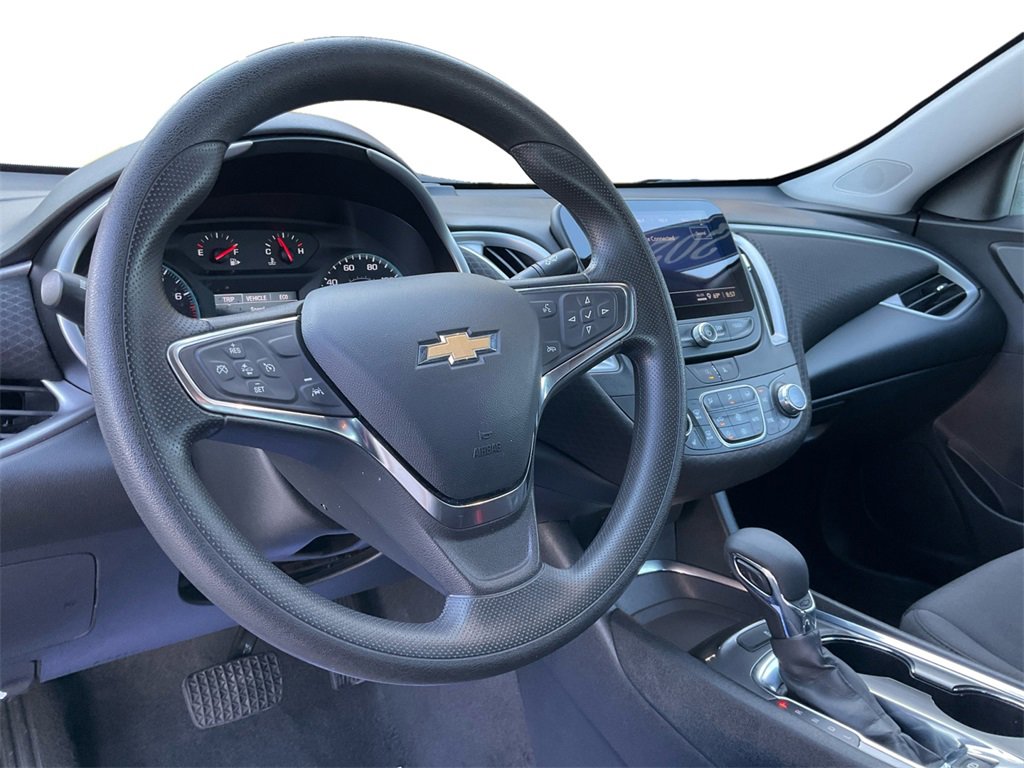 2023 Chevrolet Malibu 1LT photo 11