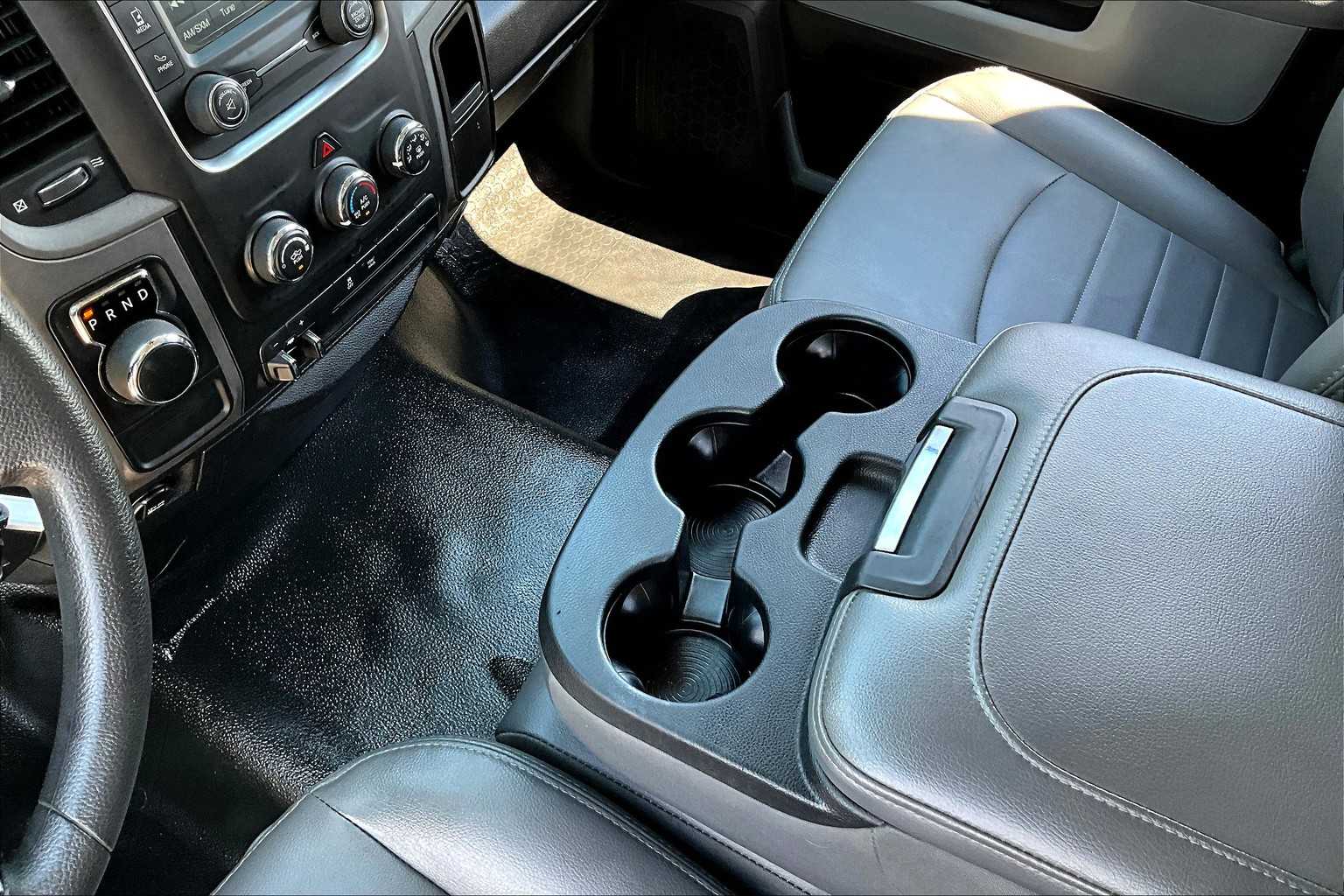 2018 Ram 1500 Tradesman photo 13