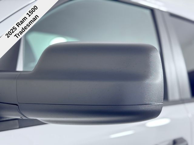 2025 Ram 1500 Tradesman photo 10