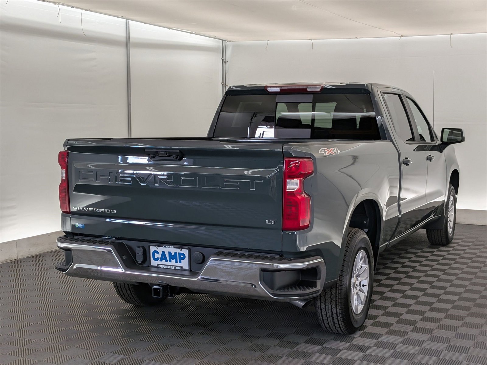 2025 Chevrolet Silverado 1500 LT photo 3