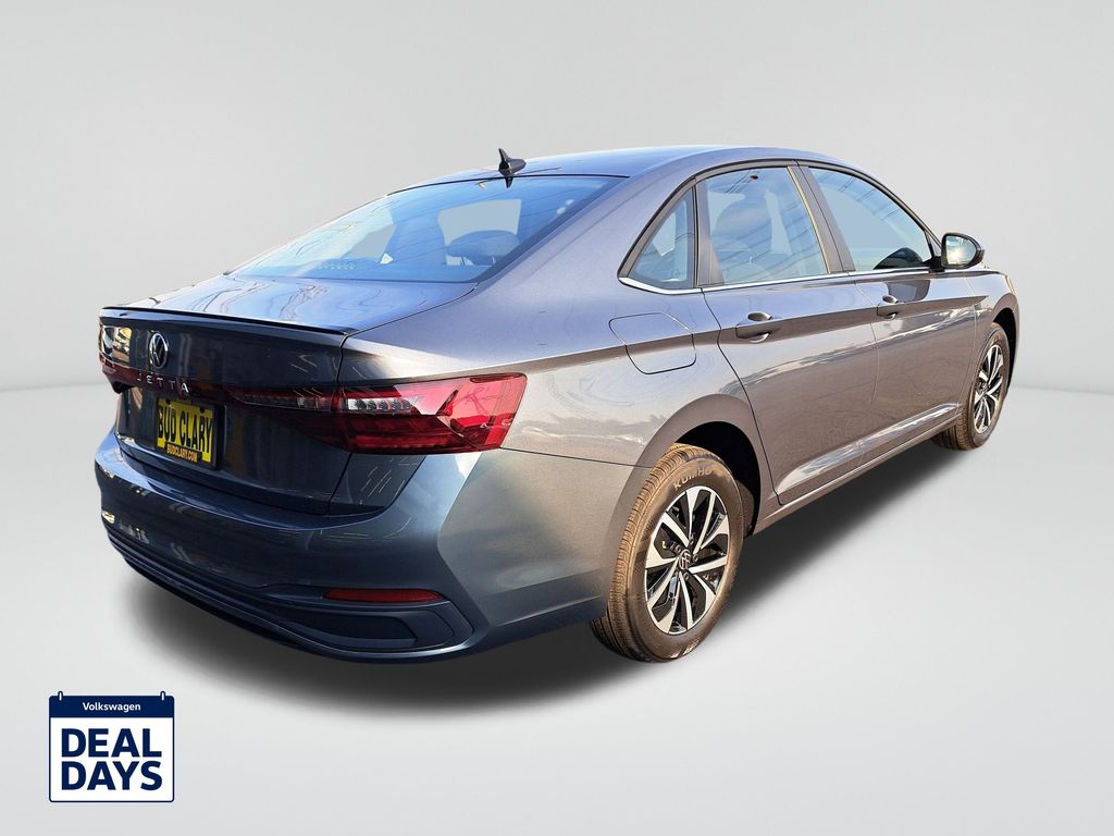 2025 Volkswagen Jetta 1.5T S photo 4